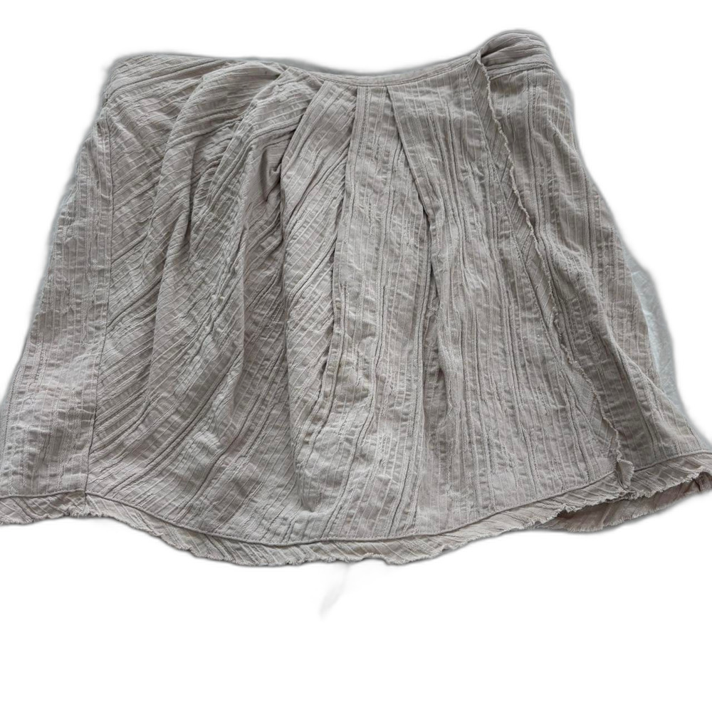BOUTIQUE Beachy Skort Linen Wrap Medium Women's Cream and Tan Skirt